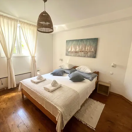 Eudaimonia Apartment